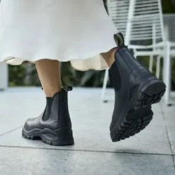 Blundstone Lug Sole #2240 Unisex Boot