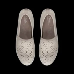 Clarks Breeze Emily Casual Shoe