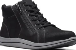Clarks Breeze Glide Women's Sporty Sneaker Bootie