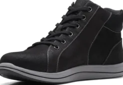 Clarks Breeze Glide Women's Sporty Sneaker Bootie