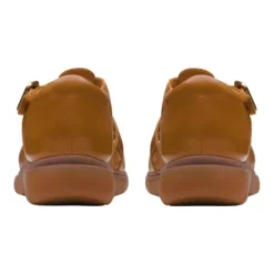 Clarks Certina Women's Fisherman Closed-Toe Sandal