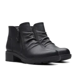 Clarks Hearth Dove Women's Black Leather Boot