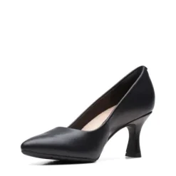 Clarks Kataleyna Gem Leather Pump