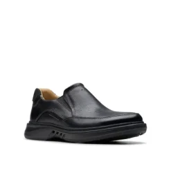 Clarks Men's Un Briley Step Black Leather Slip-On