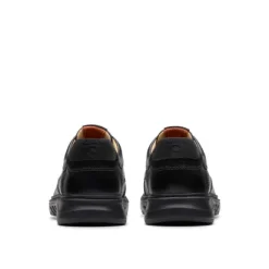 Clarks Un Briley Pace Leather Leather Moc Toe Shoe