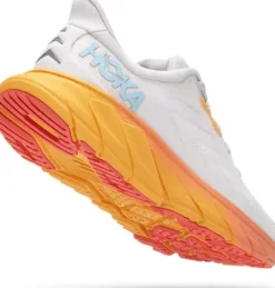 HOKA Arahi 6 Women's Stability Runner