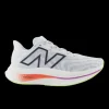 New Balance FuelCell SuperComp Trainer v2 Women's Carbon Fibre Racing Shoe!