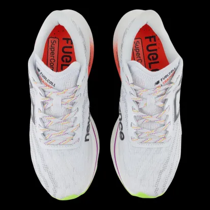 New Balance FuelCell SuperComp Trainer v2 Women's Carbon Fibre Racing Shoe!