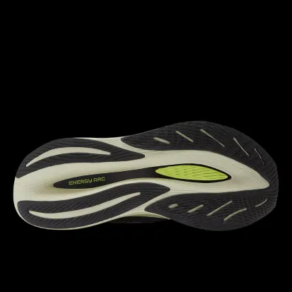New Balance FuelCell SuperComp Trainer v2 Carbon Fibre Plate Race Shoe