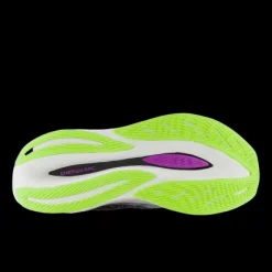New Balance FuelCell SuperComp Trainer v2 Women's Carbon Fibre Racing Shoe!