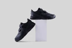 New Balance Kids School Uniform Black Shoe YU680BB