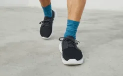 OOFOS OOmy Stride White Black Sneaker