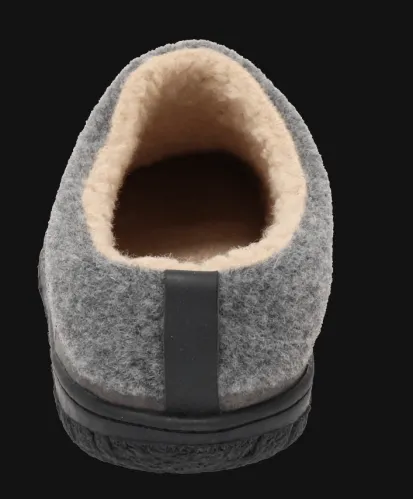 Relax in style with the Foamtreads® LUCAS 3 men's slipper.