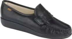 SAS Women's Classic Slip-on Shoe