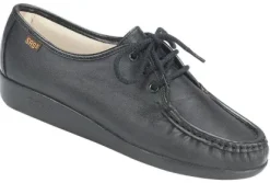 Siesta Lace Up